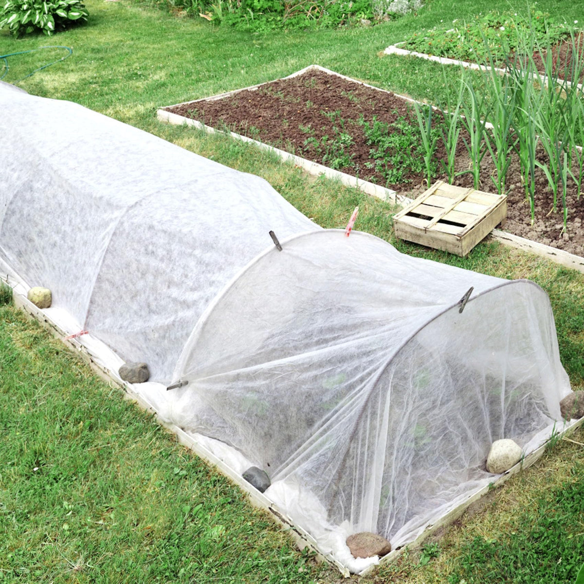 Unves versatile garden netting protects seedlings, vegetables, and fruit trees.