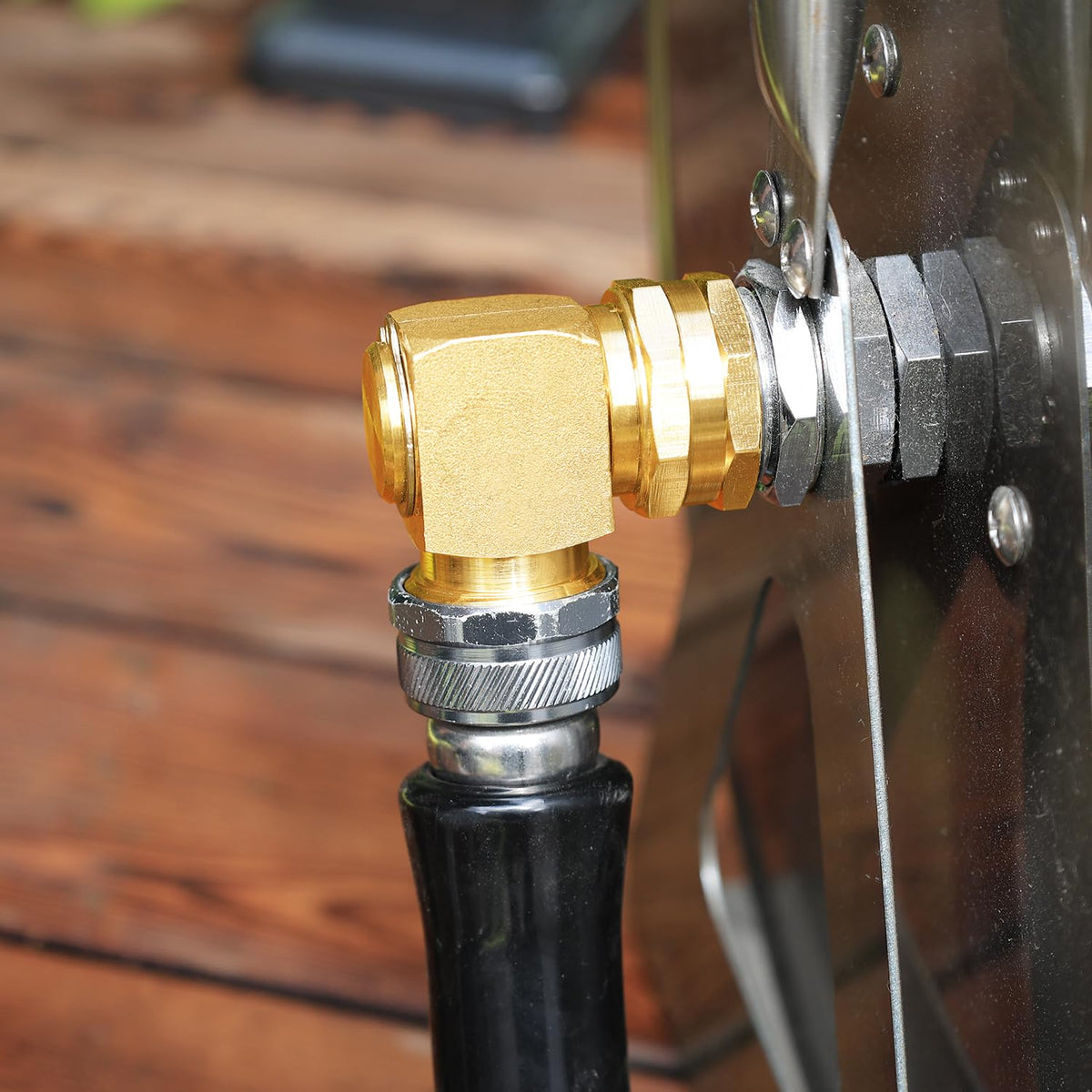 UNWAVER RV water intake adapter fits standard hoses for trailers and motorhomes