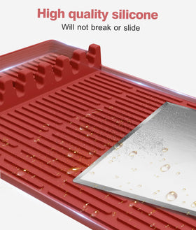 Easy-clean silicone mat from Uozuke for quick outdoor cooking cleanup