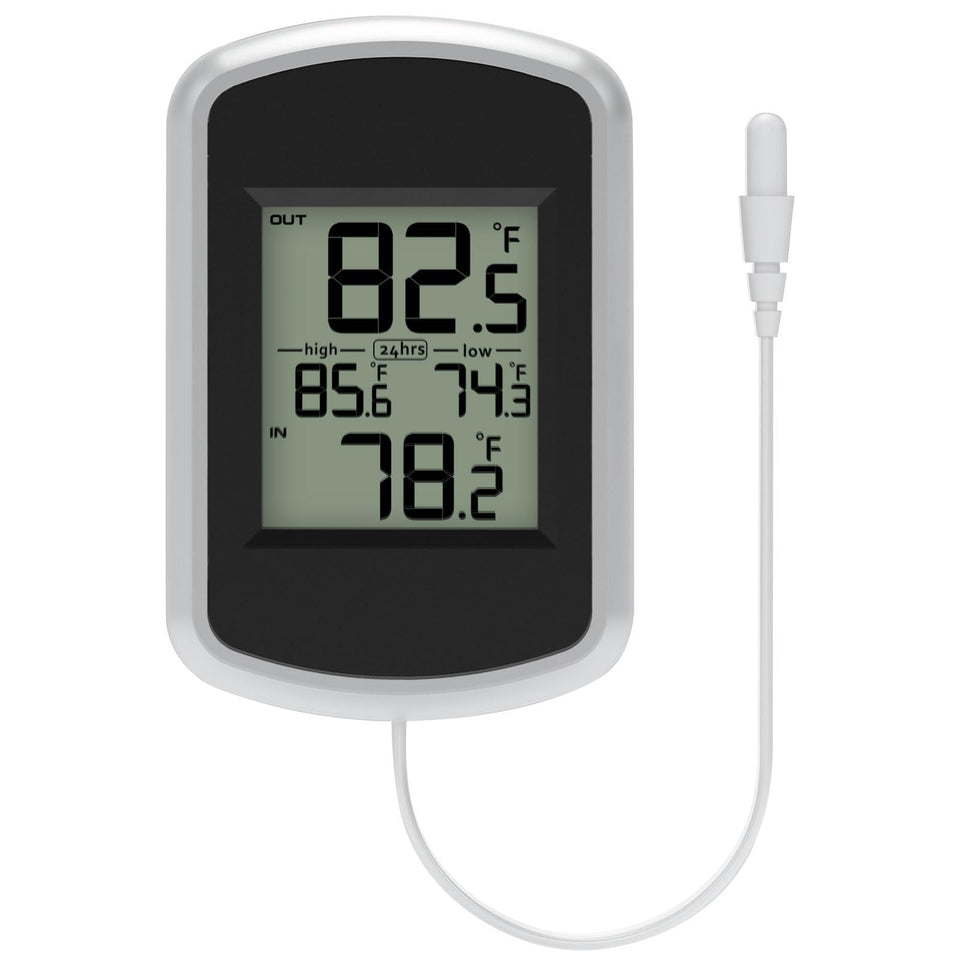 Urageuxy wired thermometer display shows real-time indoor and outdoor temps for quick checks.