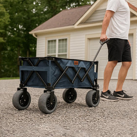 US Original Outlander XL wagon quick-release wheels enable fast setup and breakdown.