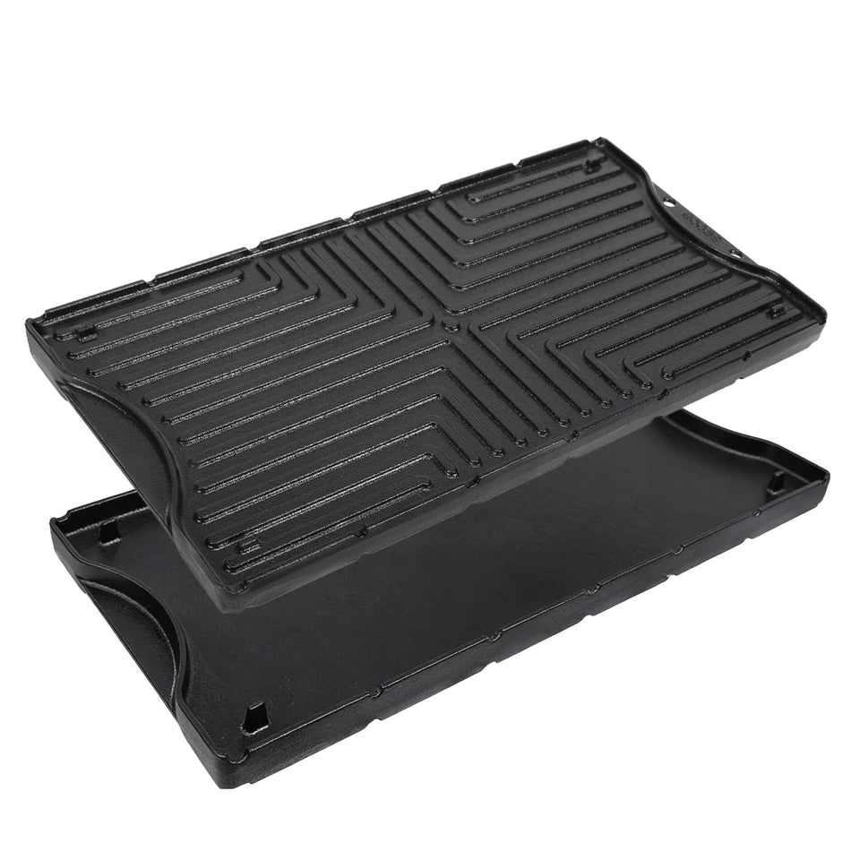 Utheer griddle flat side ideal for eggs and pancakes with easy release.