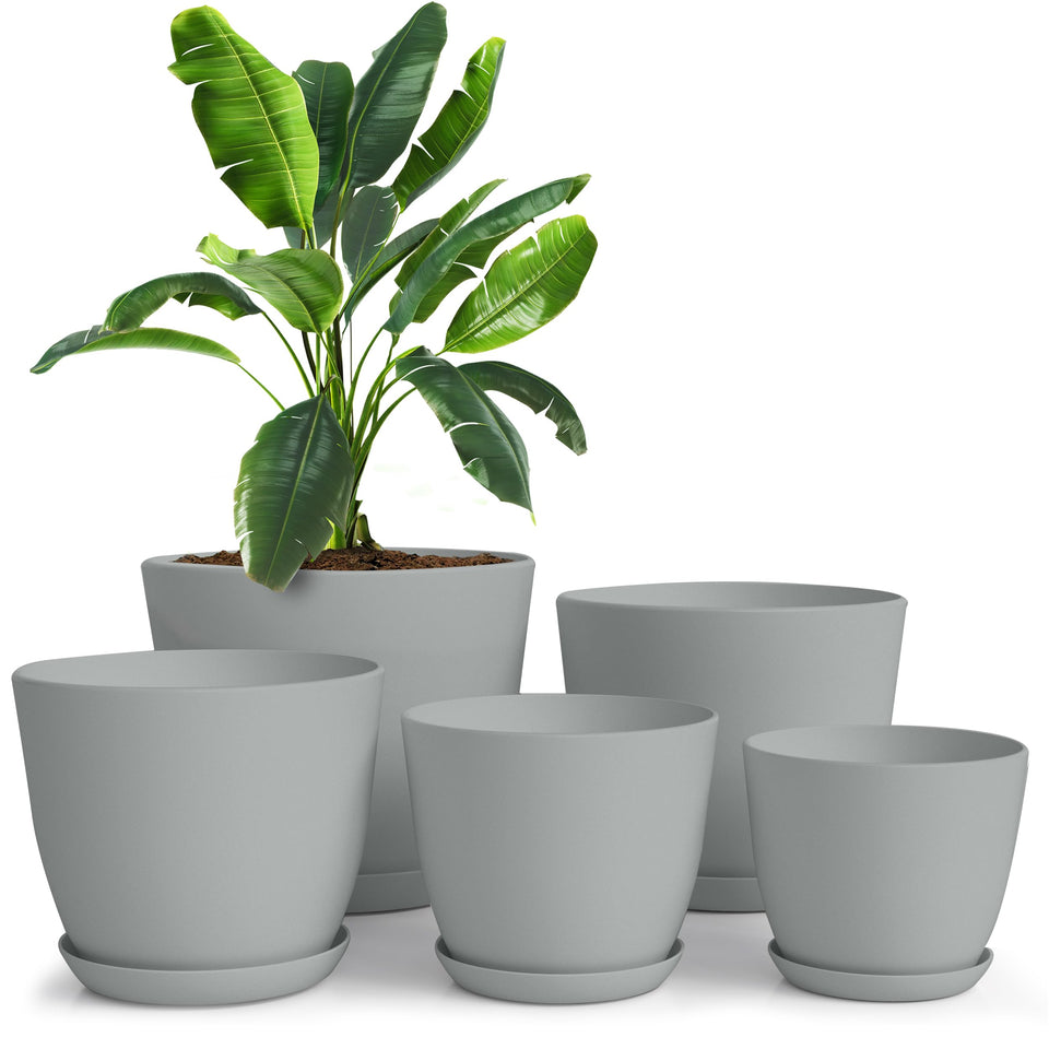 Utopia Home 7-inch gray plant pot with drainage for healthy roots