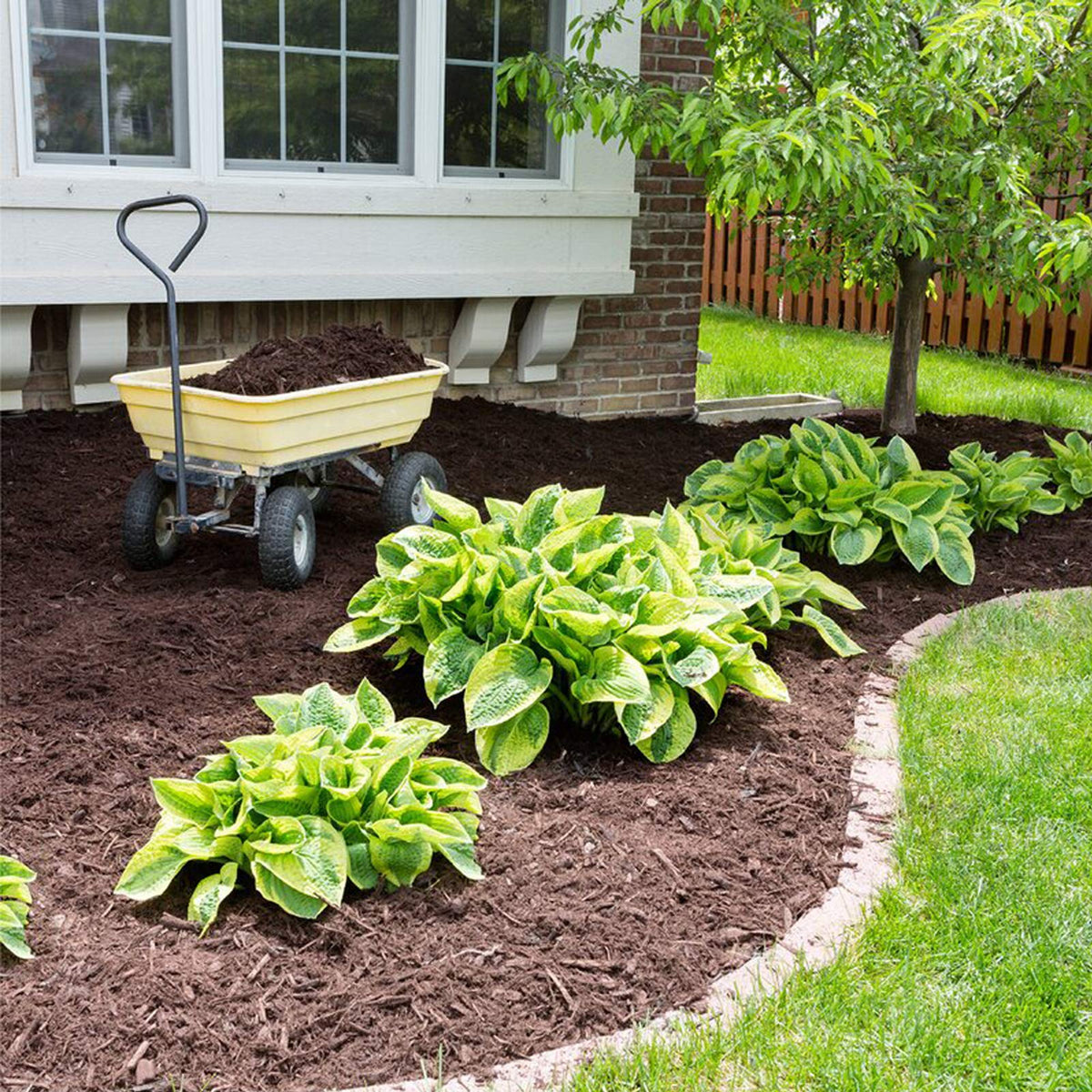 UWIOFF weed barrier fabric with staples ensures quick, secure installation