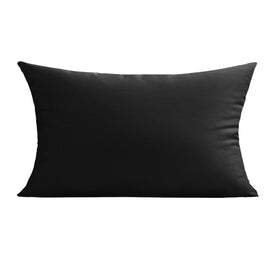 VAKADO hidden zipper detail on pillow cover.