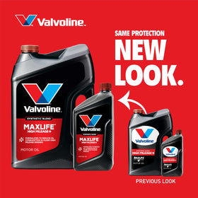 Valvoline moly additive protection closeup highlighting enhanced engine wear protection.