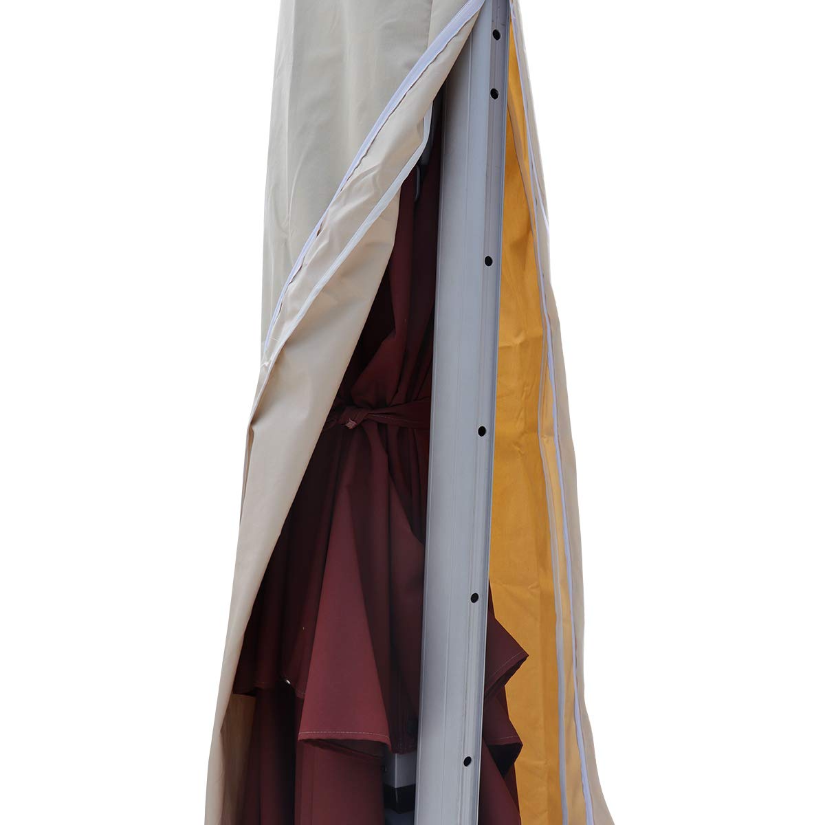 Close-up of Vanteriam 600D polyester fabric for durability.