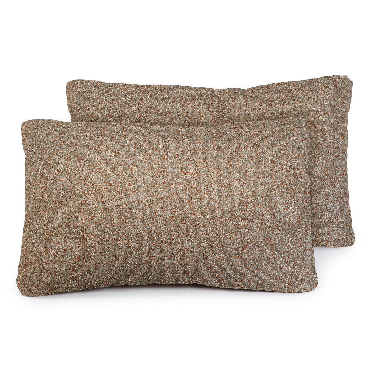 Fade-resistant fabric keeps colors vibrant on sunny patios with Varmoza.