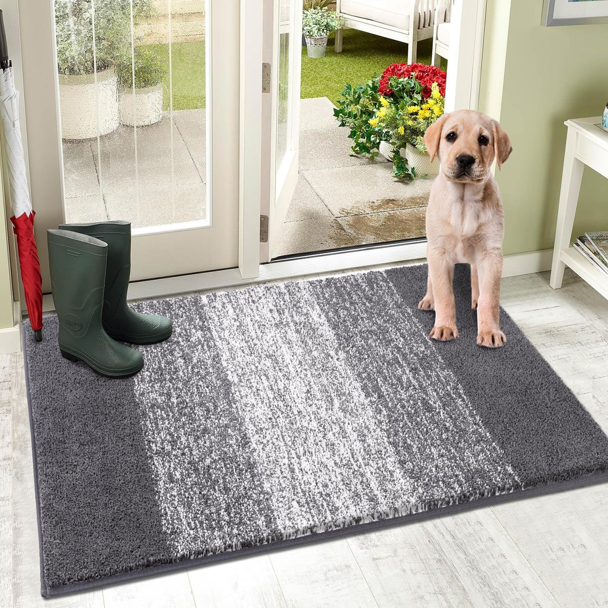 Vaukki Indoor Doormat with grey gradient design traps moisture at the door.