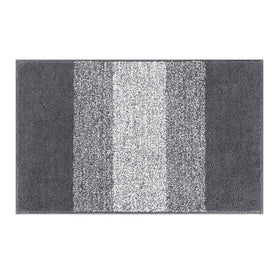 Vaukki front-door mat welcomes guests with practical style.