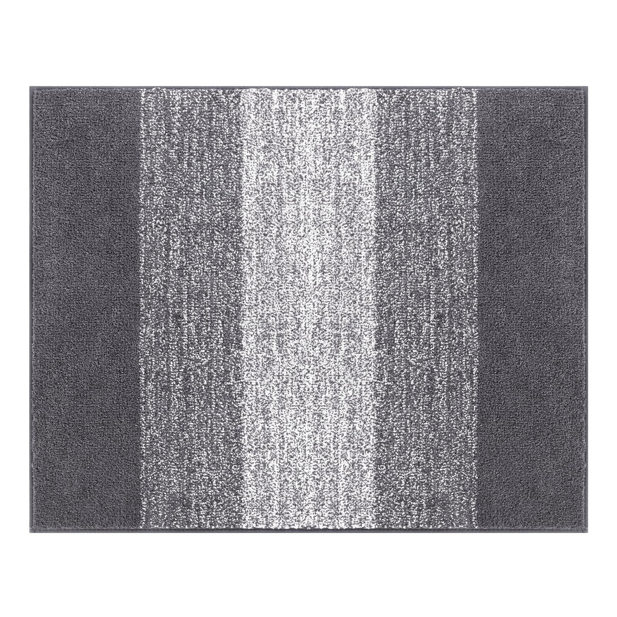 Vaukki Low-profile mat lets doors open smoothly.