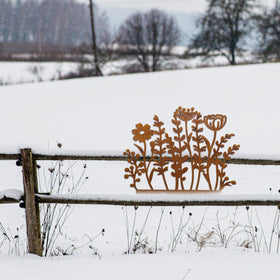 Vausart outdoor stake offers durable metal construction for weatherproof display.