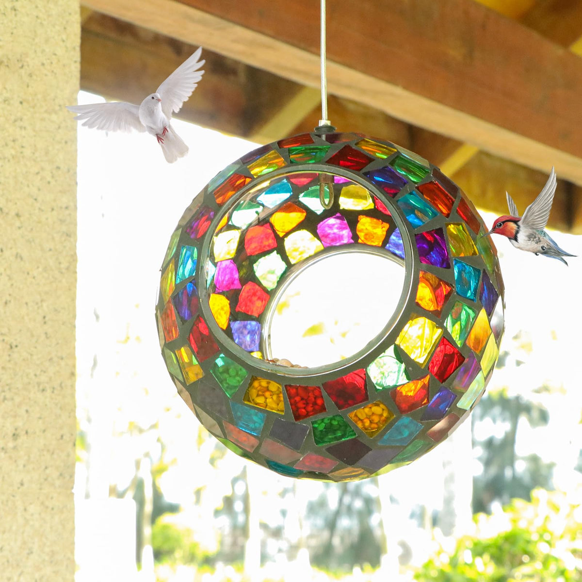 VCUTEKA gift idea for nature lovers and backyard photographers.