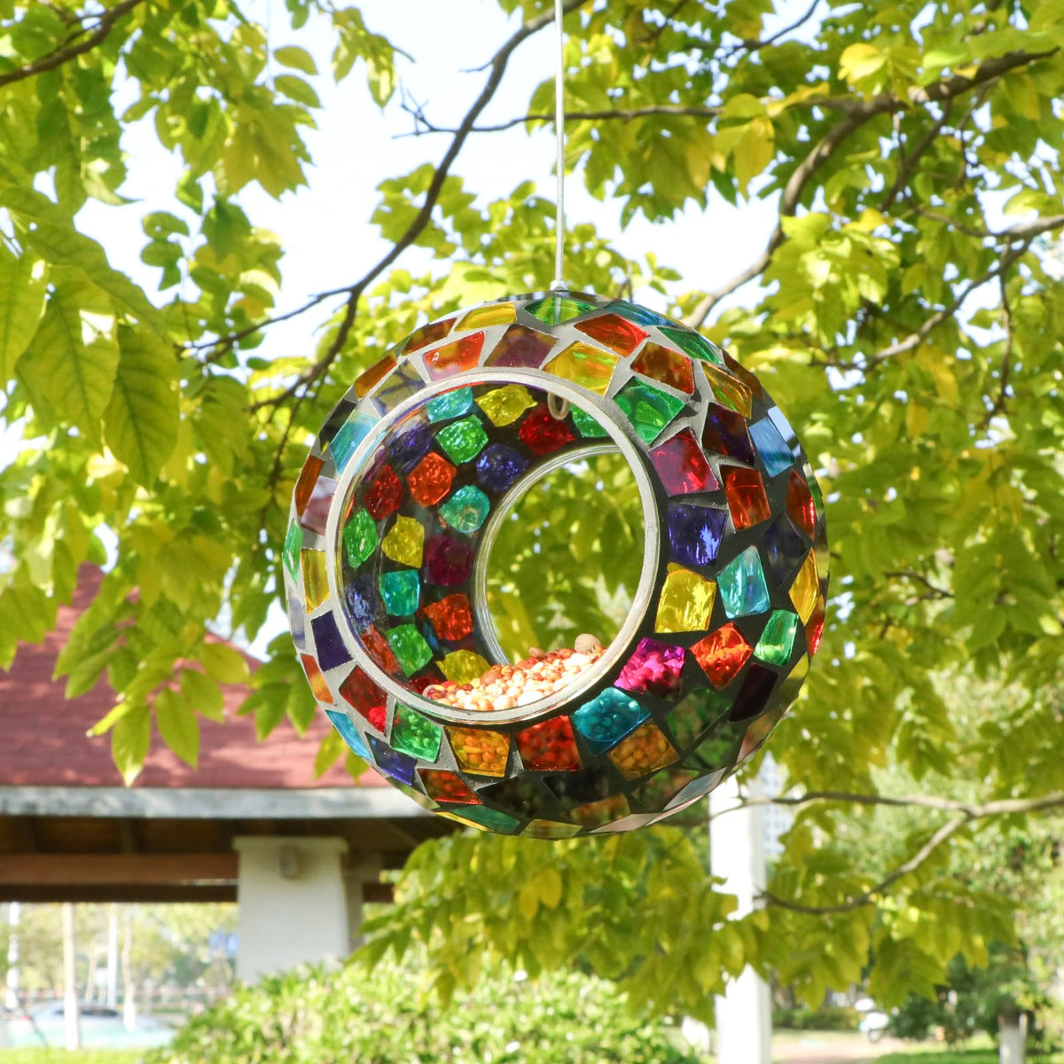 VCUTEKA garden decor that doubles as a practical bird-watching accessory.