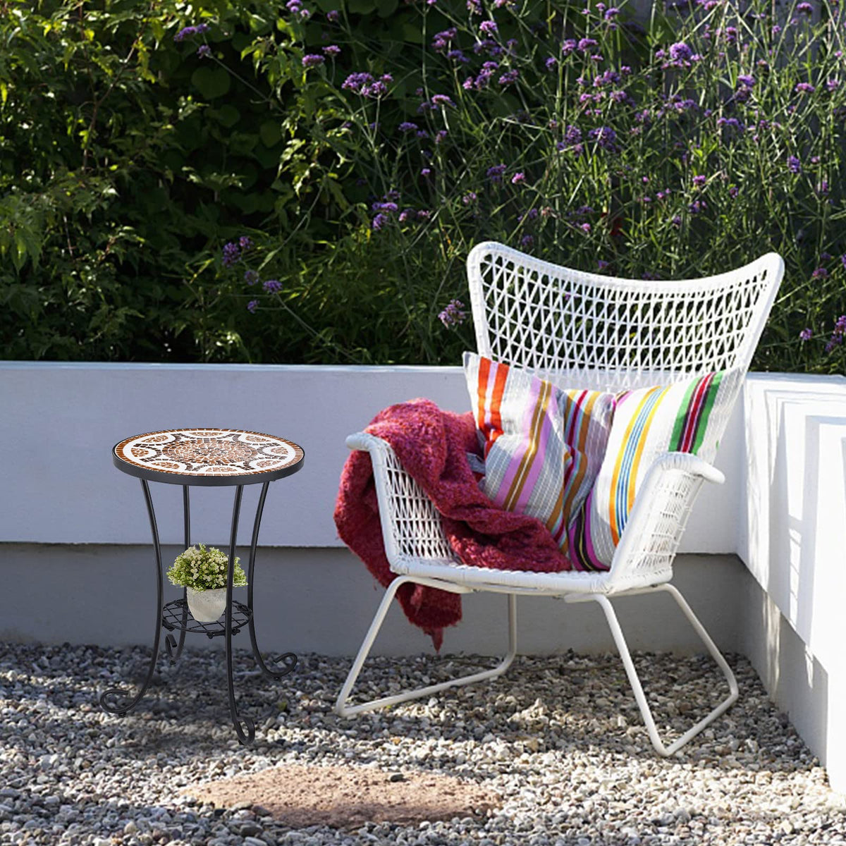 VCUTEKA curved-leg design blends with outdoor decor and elevates style.