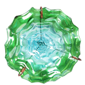 Four-pronged bottom enhances stability on lawn or patio for VCUTEKA bath.