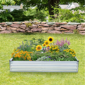 Veezyo garden bed in action ideal for balcony or yard setups.