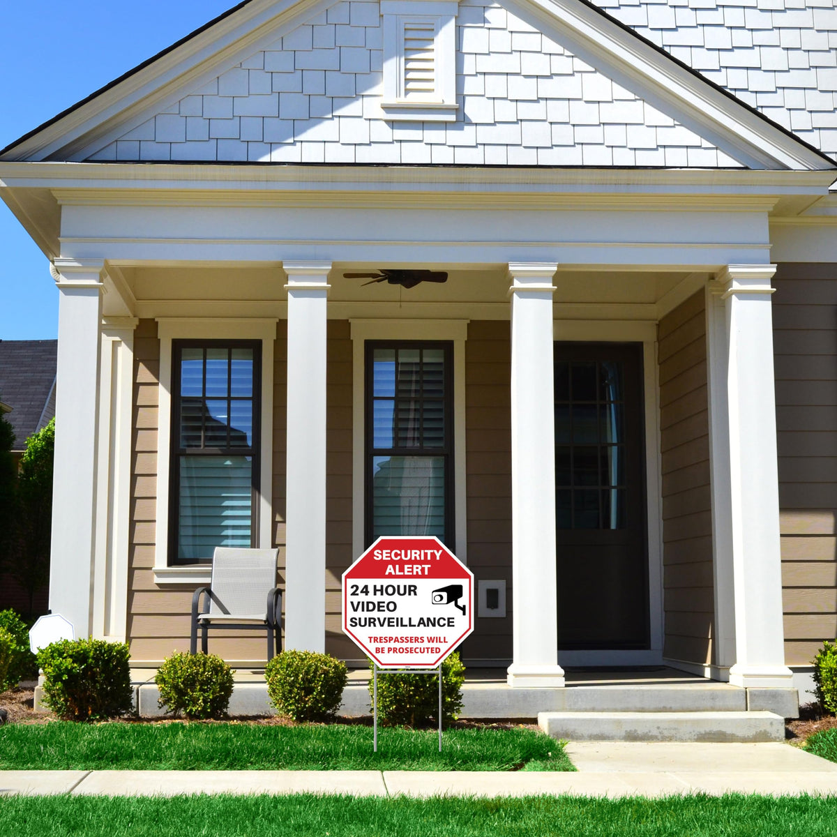 Venicor private property no trespassing notice supports awareness.