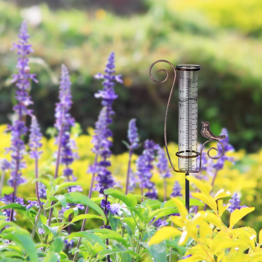 Venniy metal stake supports the decorative glass rain gauge in windy yards.