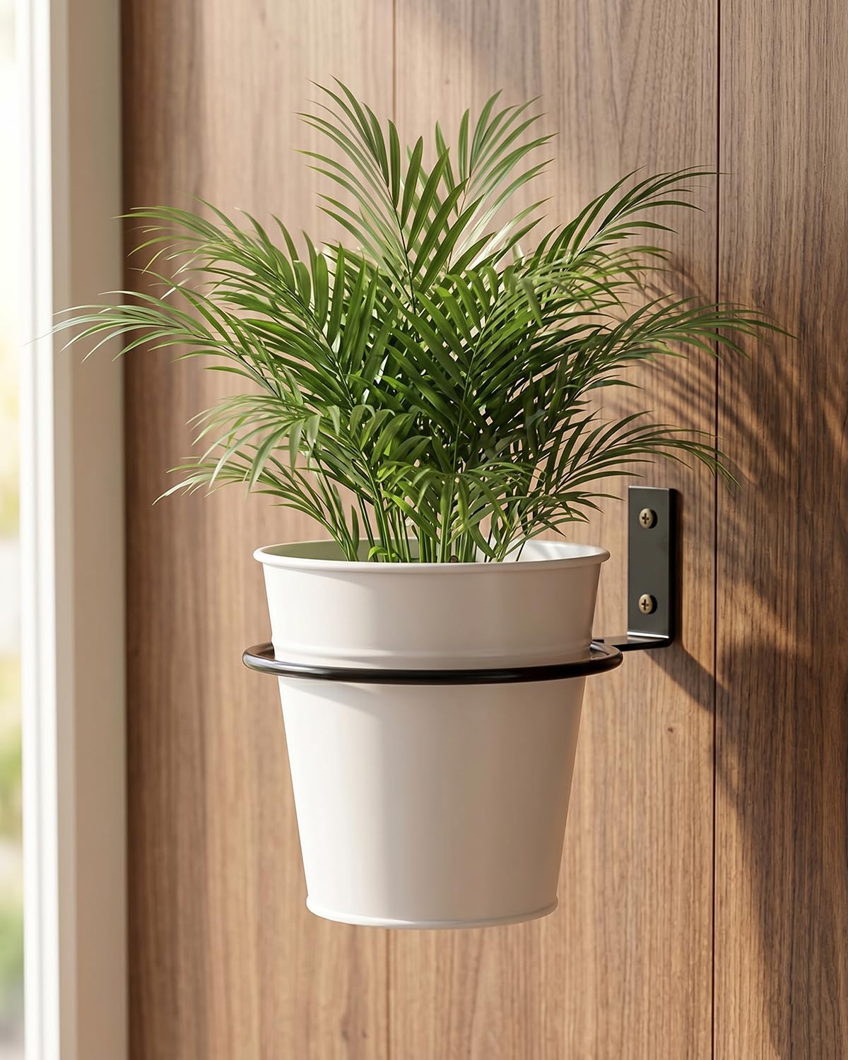 Vensovo heavy-duty metal plant hanger in matte black withstands outdoor use.