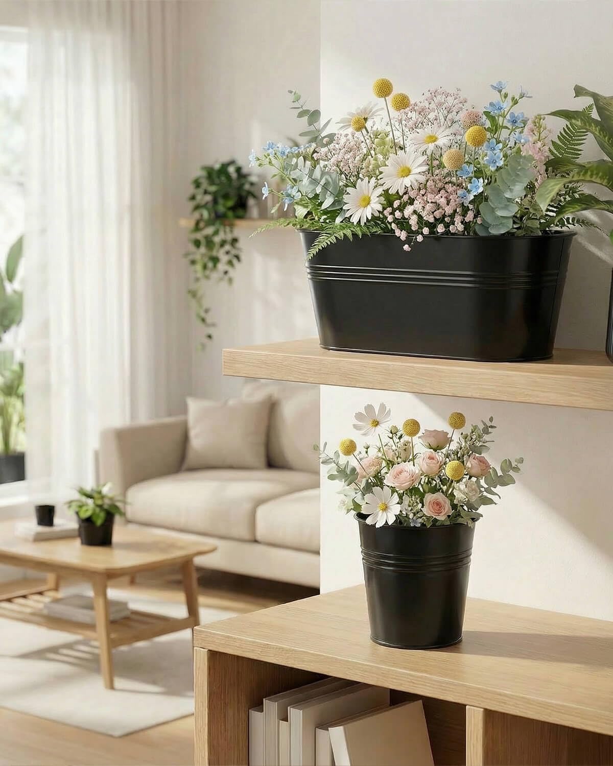 Vensovo weather-resistant black finish keeps planters looking refined indoors or outdoors.