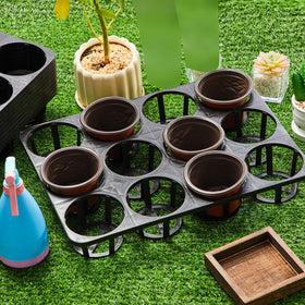 Vercraft 12-cell trays support efficient seedling organization