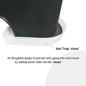VermiHut Plus compact footprint maximizes capacity in small spaces.