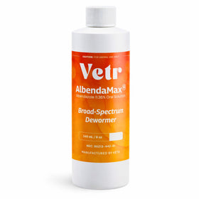 Vetr AlbendaMax bottle front for easy dosing in cattle and sheep.