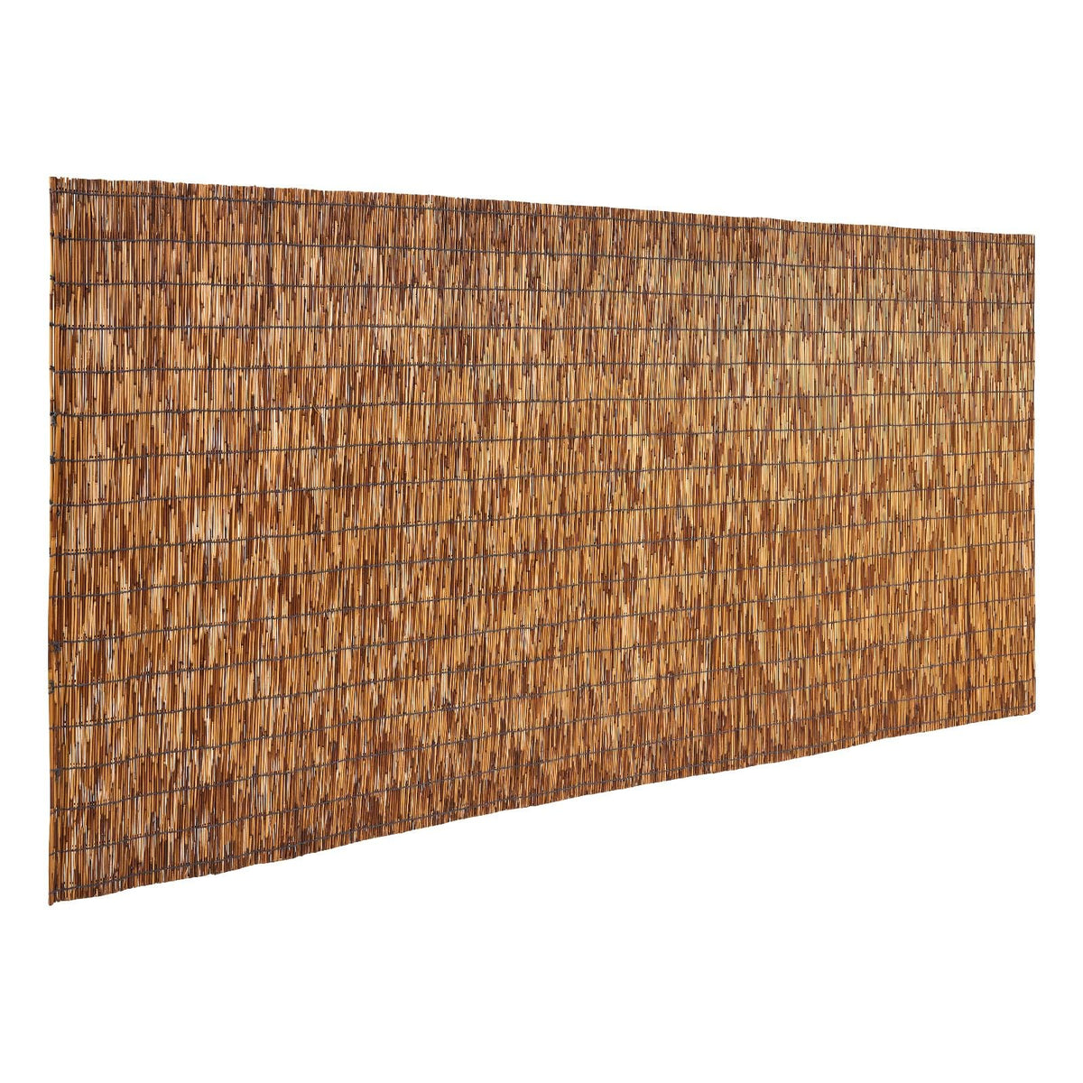 VEVOR natural reed fencing adds warm organic look to outdoor area