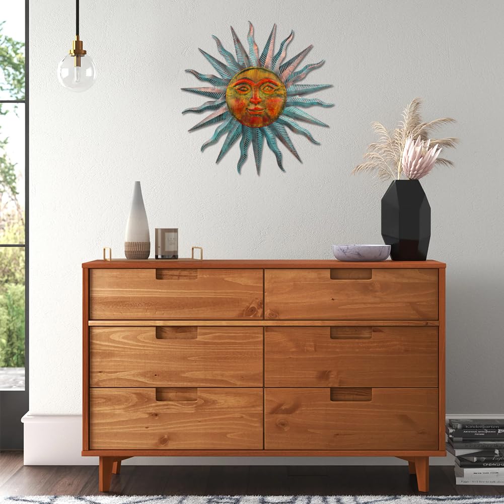VEWOGARDEN indoor display option adds cheerful glow to any wall.