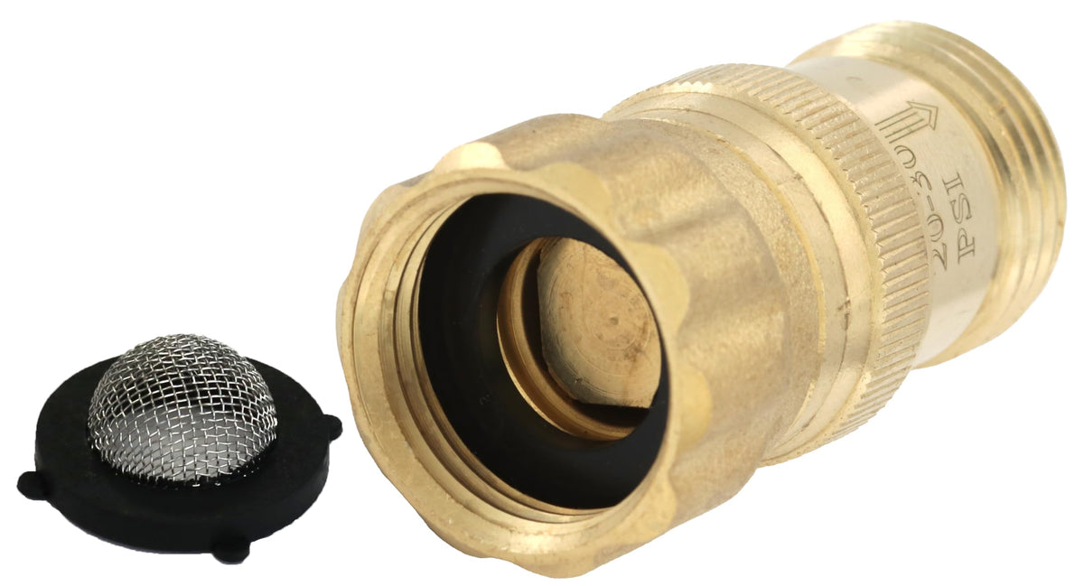 Vibrant Yard heavy-duty regulator close-up showing 3/4-inch hose thread for drip irrigation.
