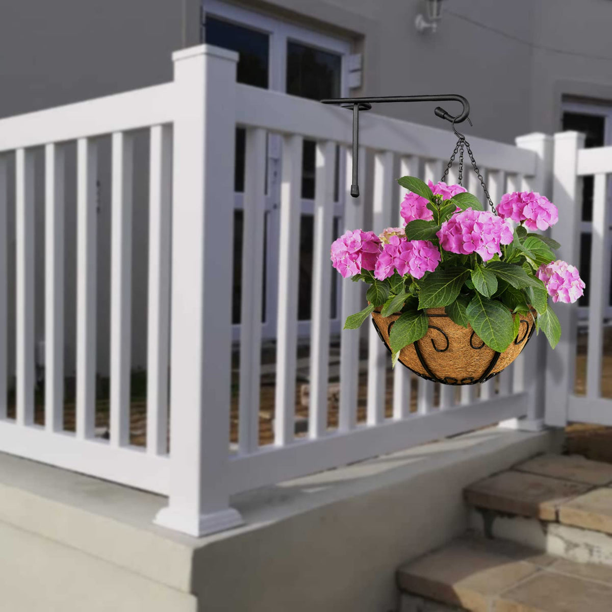 Vinazone easy-install fence hook, tool-free setup.