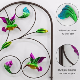 VinSees leaf curling design supports climbing plants with style.