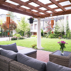 Vinsot six-tube bamboo chimes delivering a deep harmonious tone outdoors