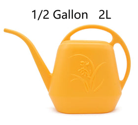 VKPLITE yellow can, top view, ergonomic handle for comfortable gardening