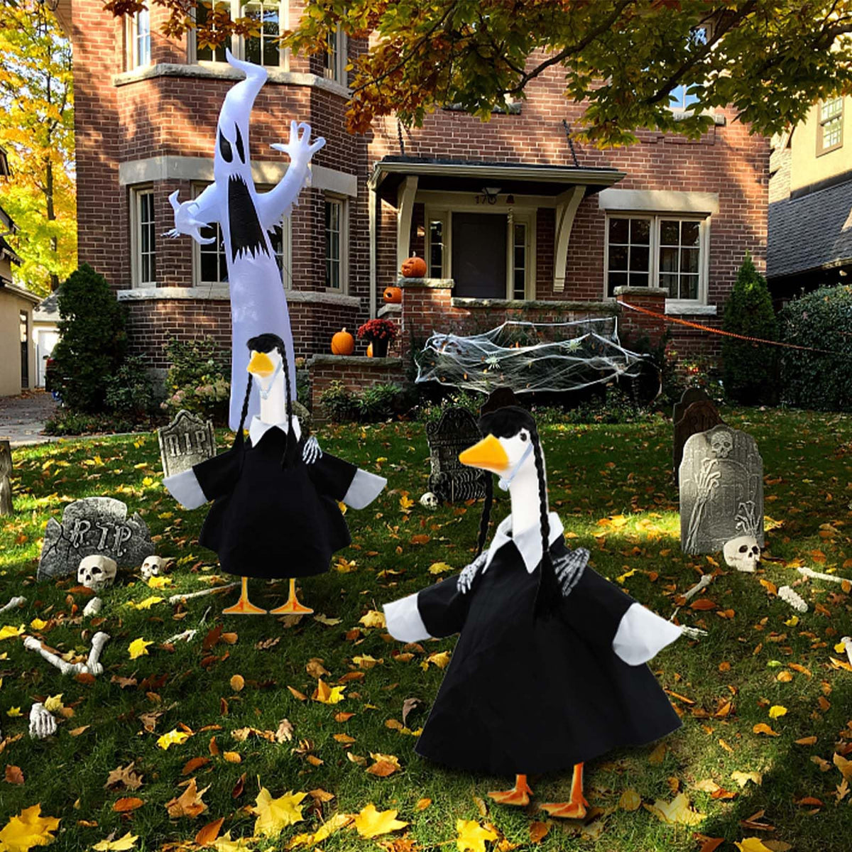 Voccos 23-inch cement goose display ready for porch decor