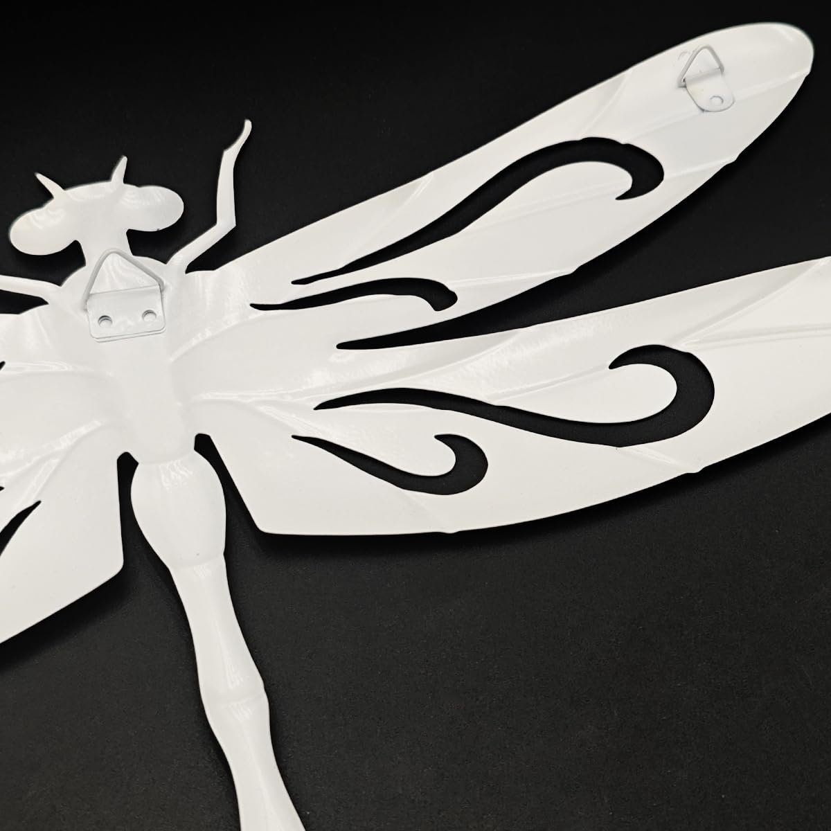 VOKPROOF four pack dragonfly decor offers versatile, durable accents