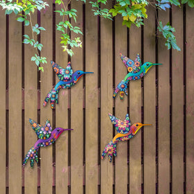 VOKPROOF four hummingbirds create a lively focal point in indoor or outdoor spaces.