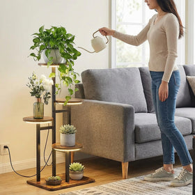 Vondream Staggered display showcases varying plant heights at a glance