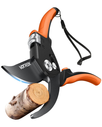 VOTREK 8.5-inch pruning shears with stepless handle opening for versatile grip in all hand sizes.