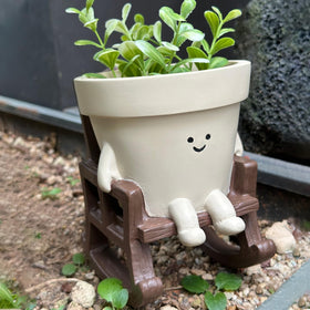 Vovkokc Mother's Day gift planter sparks joy in homes.