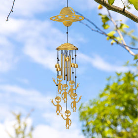 Vovkokc saucer-man garden decor wind chime hanging in a sunny yard