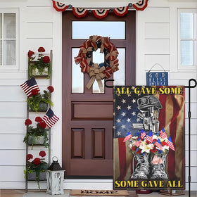 VOZUN yard display during Memorial Day showcasing patriotic decor in daylight.