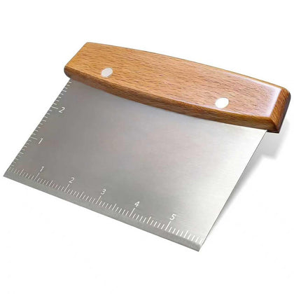 Vriysei dough cutter blade close-up showing precision for dough portions.