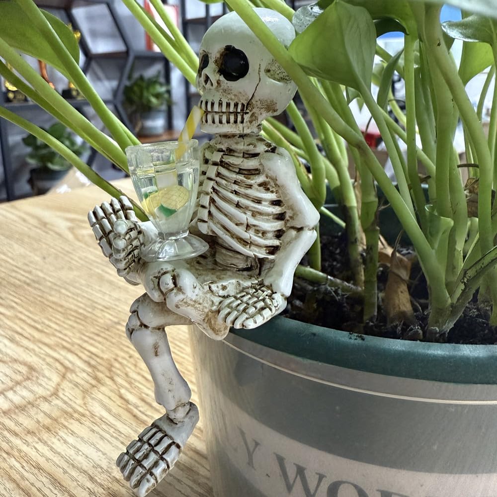WACSLDN skeleton flowerpot sits freestanding on pots for easy garden display.