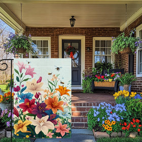 Wanpluml front-yard decoration adds cheerful atmosphere to patios and porches