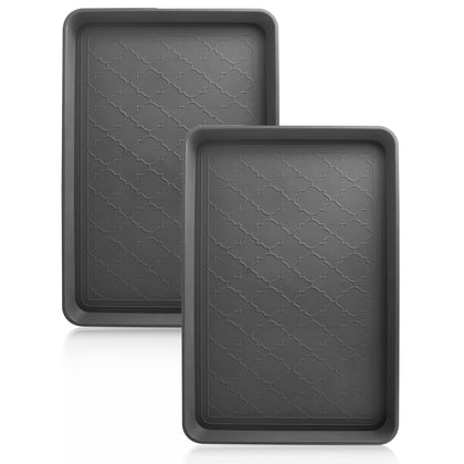 Wataniya Pet boot tray in entryway traps mud at the door, keeping floors clean.
