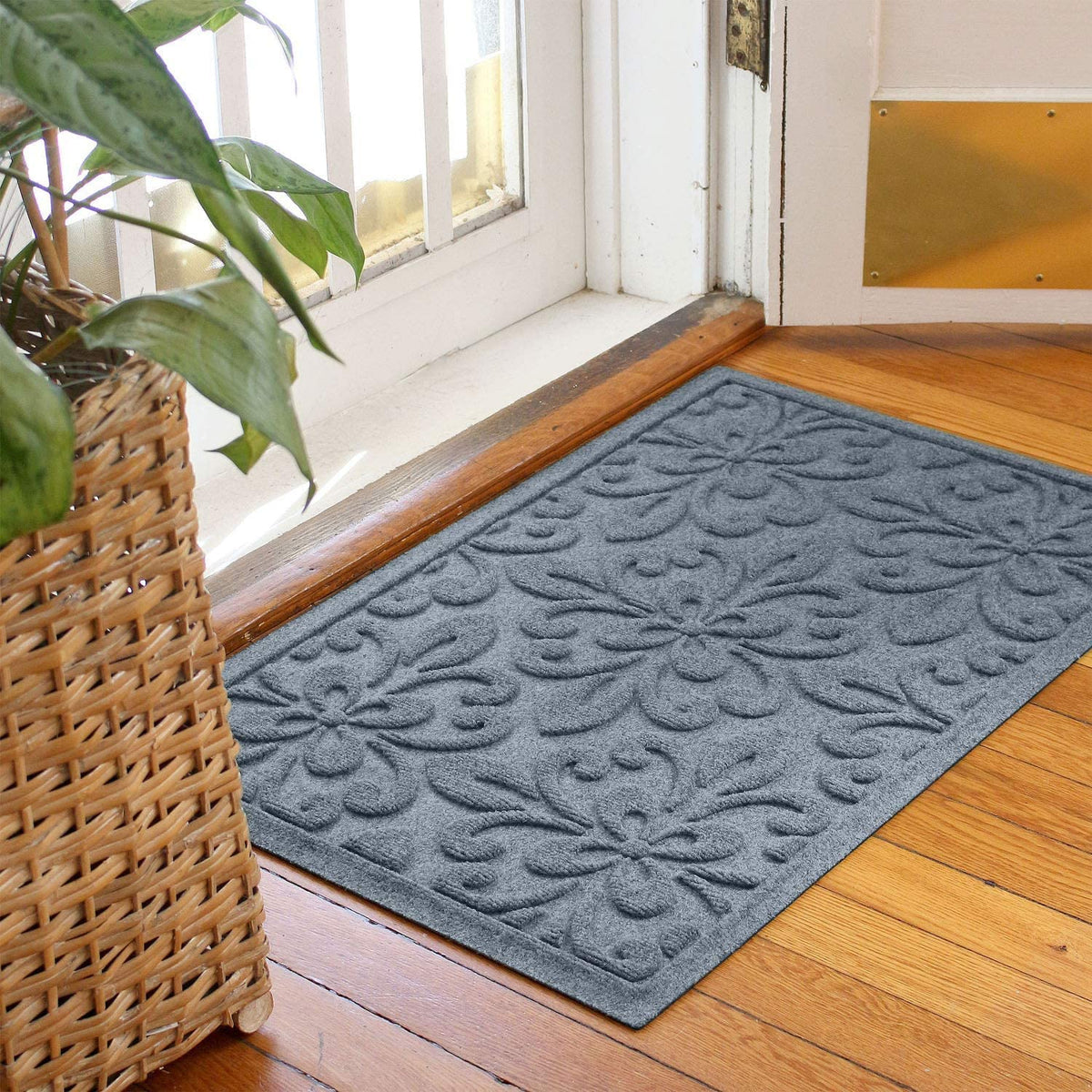 WaterHog Phoenix Bluestone entryway-mat 2x3 keeps floors cleaner after rain