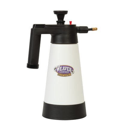 Weaver Leather Livestock heavy-duty pump sprayer front view for barn use and efficient spraying