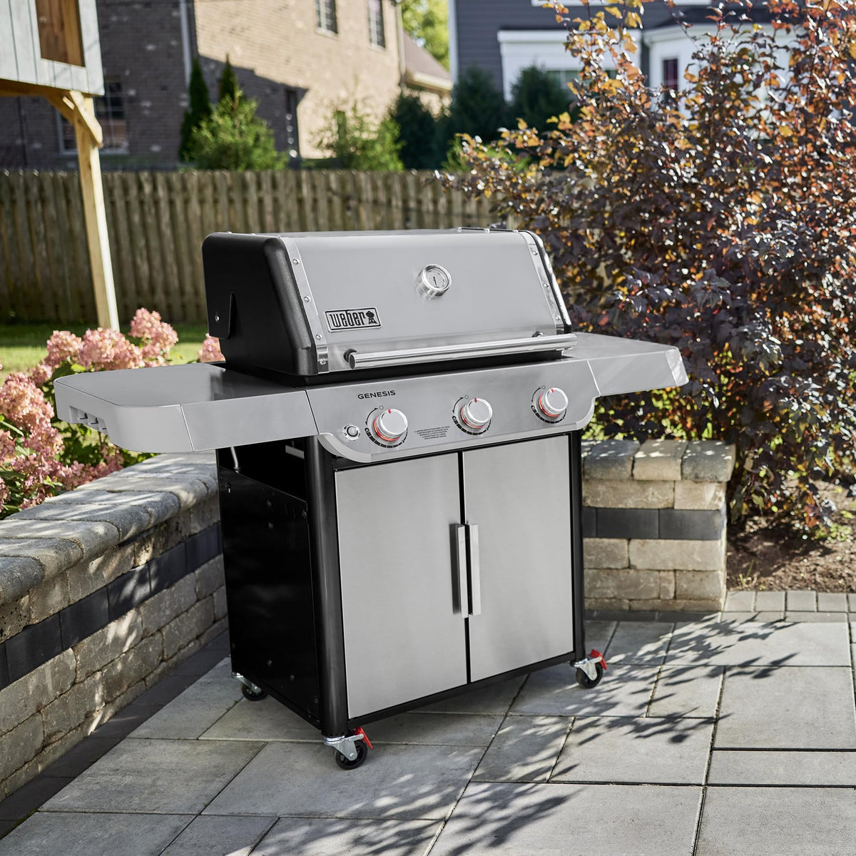 Weber Genesis S-315 grease-management system keeps cleanup quick